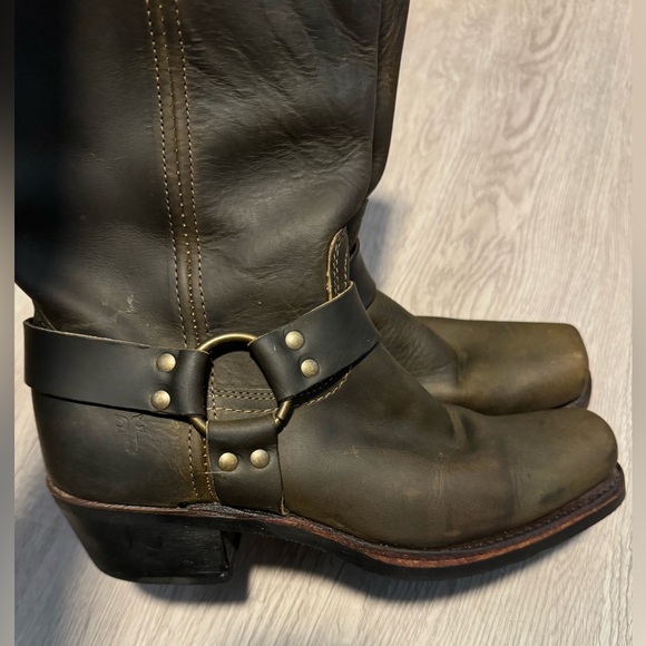FRYE AND CO. Shoes - FRYE 12R Harness Boots size 10 Leather square toe cowboy boot